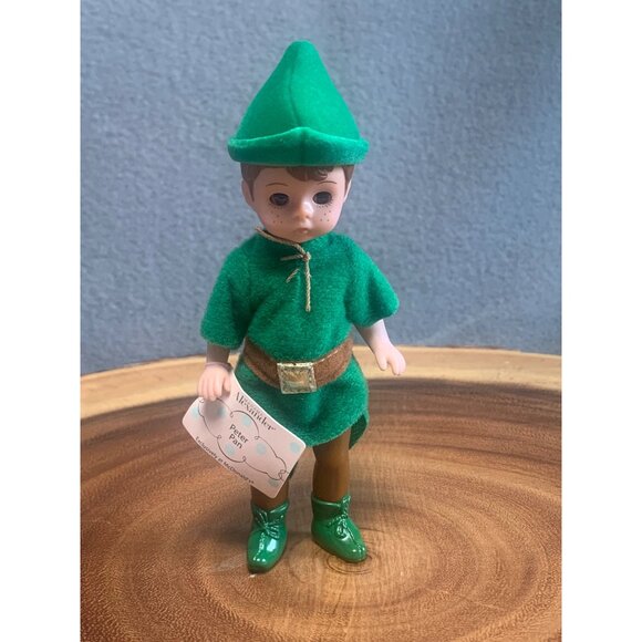 Madame Alexander Peter Pan Doll McDonald's Exclusive 5" Collectible 2002 - Picture 7 of 12